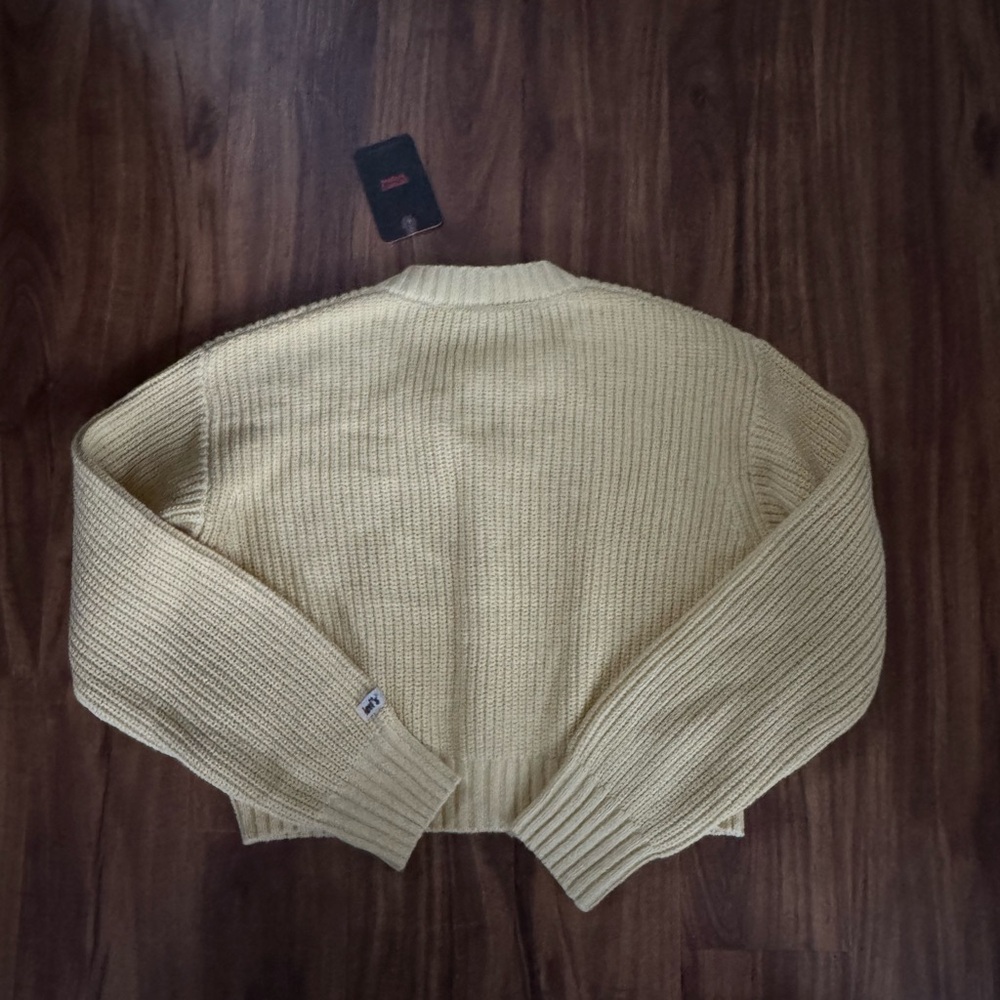 Levi's Pale Yellow Cropped Ribbed Button Cardigan - Picture 2 of 5